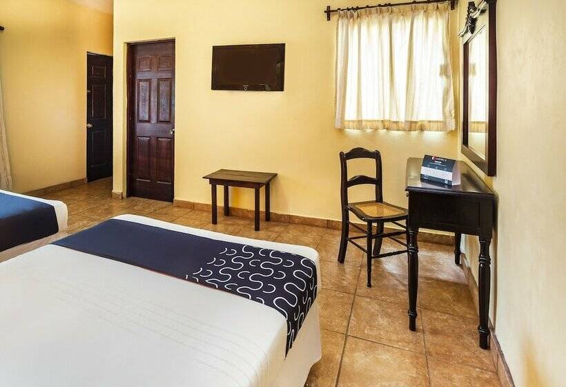 غرفة قياسية, Hostal El Patio