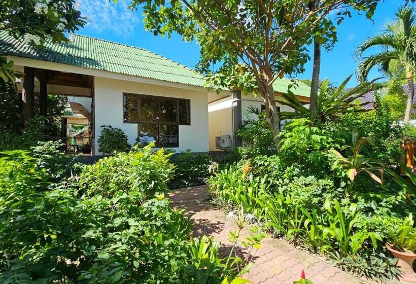 家庭间, Kantiang Bay View Resort