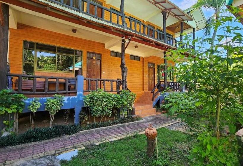 家庭间, Kantiang Bay View Resort