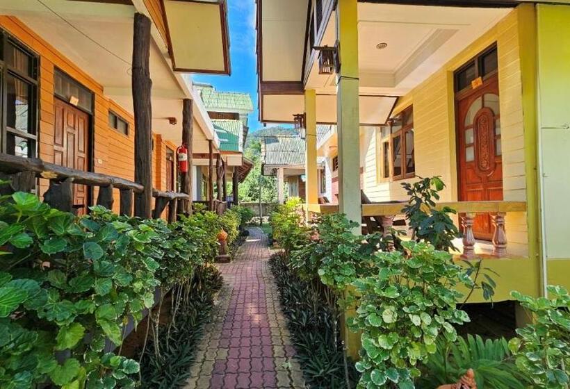 家庭间, Kantiang Bay View Resort