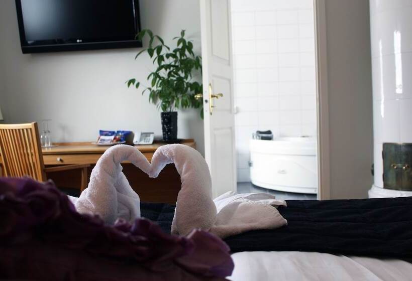 スイート, L Bjorkhaga