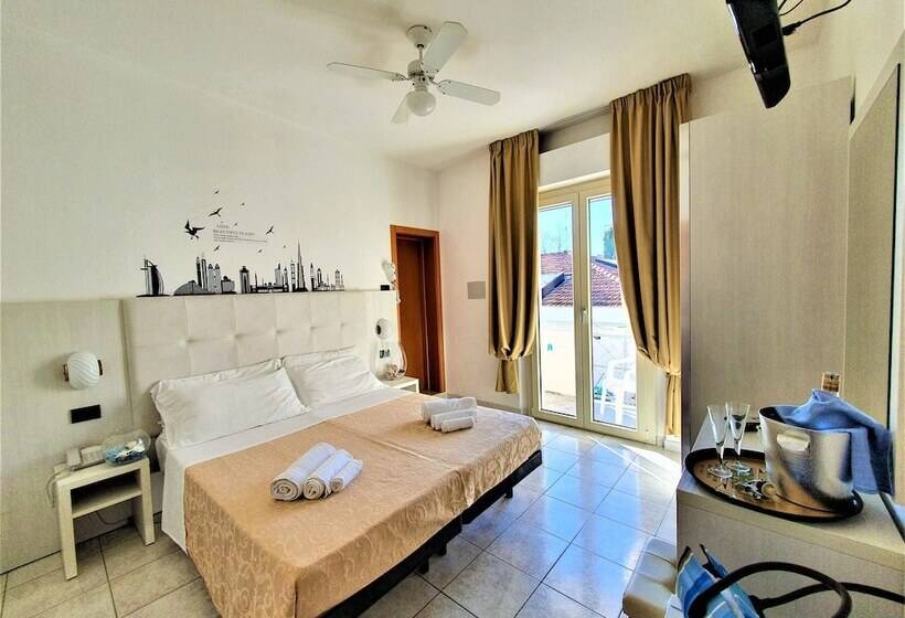 חדר קומפורט, Marina