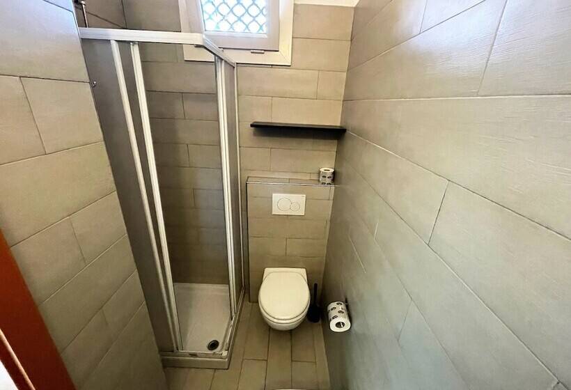 חדר קומפורט, Marina