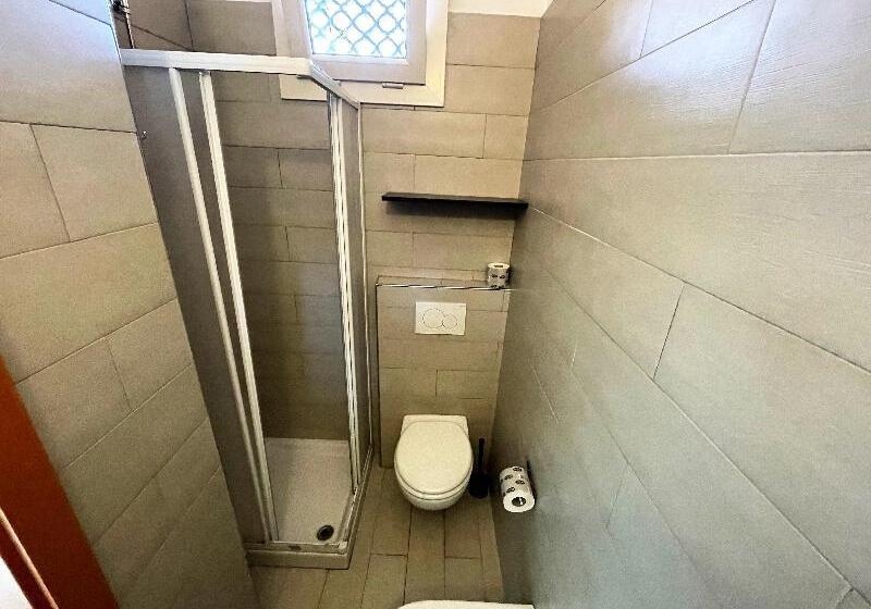 חדר קומפורט, Marina