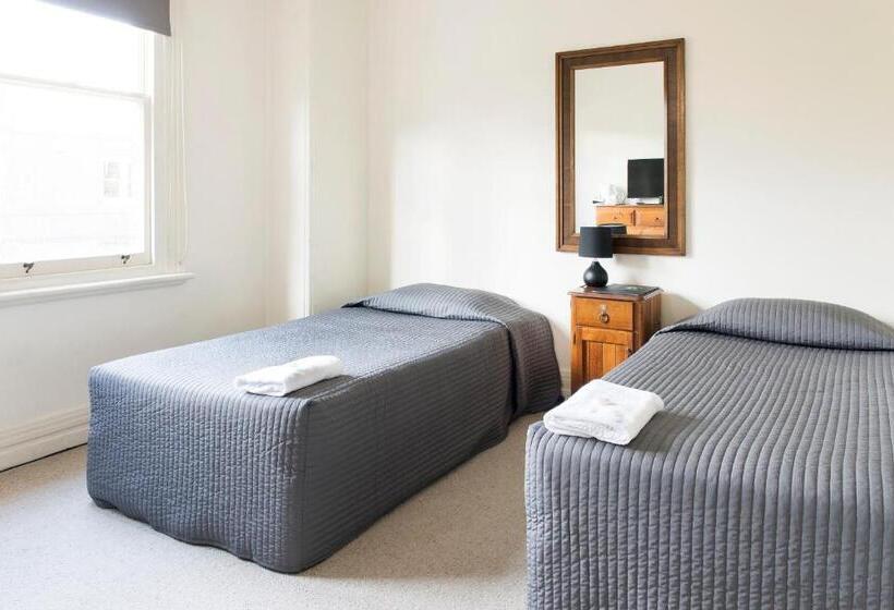 اتاق اکونومی, Mercantile