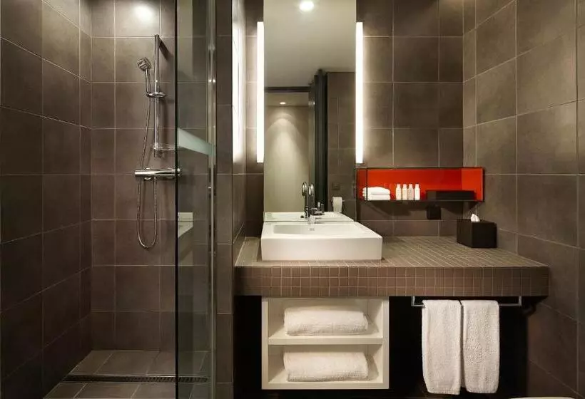 Perhehuone, Shilla Stay Gwanghwamun Myeongdong