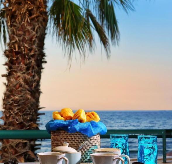 スーペリアファミリールーム, Sirens Beach & Village