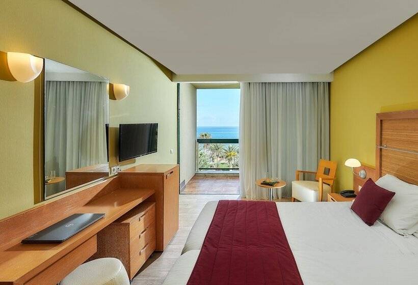 Номер Стандарт Вид на Море, Sirens Beach & Village