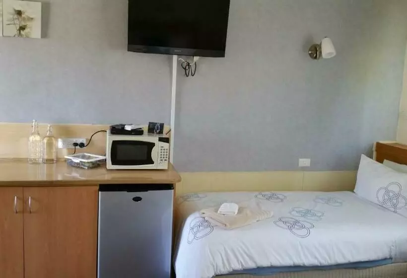 デラックスルーム, Kaniva Midway Motel