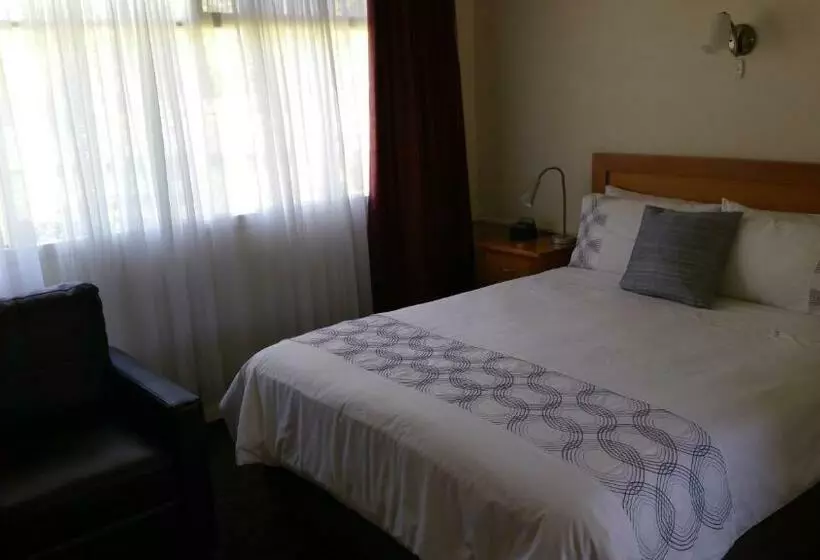 デラックスルーム, Kaniva Midway Motel
