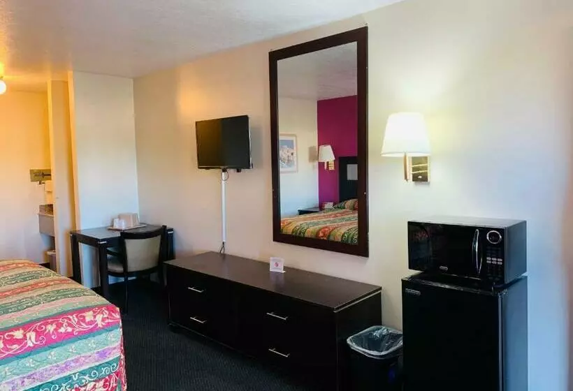 اتاق استاندارد با 2 تخت دوبل, Luxury Inn