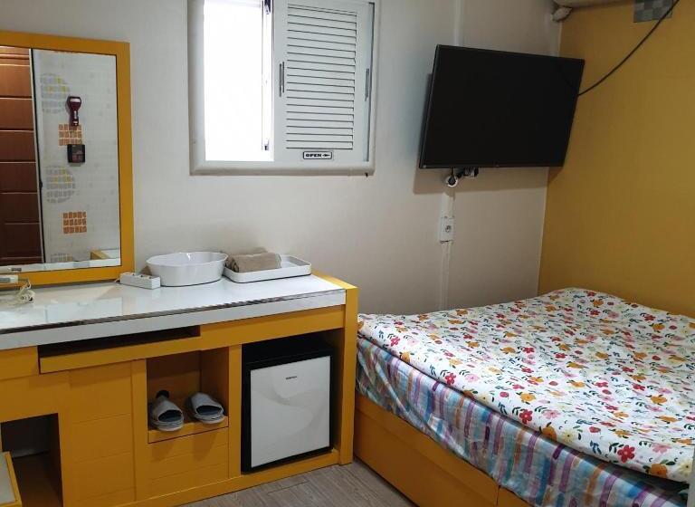 Quarto standard, Oppa Hostel Sinchon Hongdae