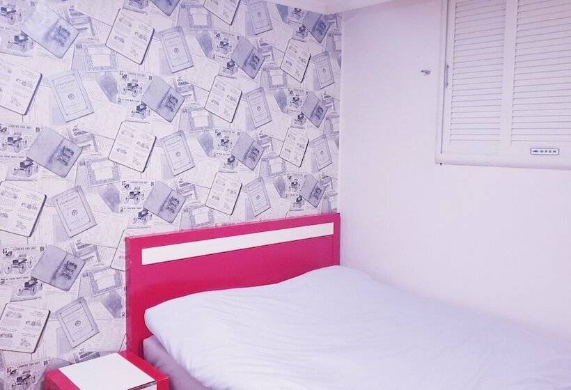 Quarto standard, Oppa Hostel Sinchon Hongdae