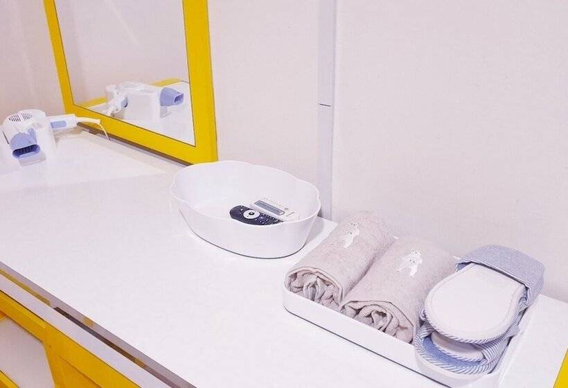 اتاق استاندارد, Oppa Hostel Sinchon Hongdae