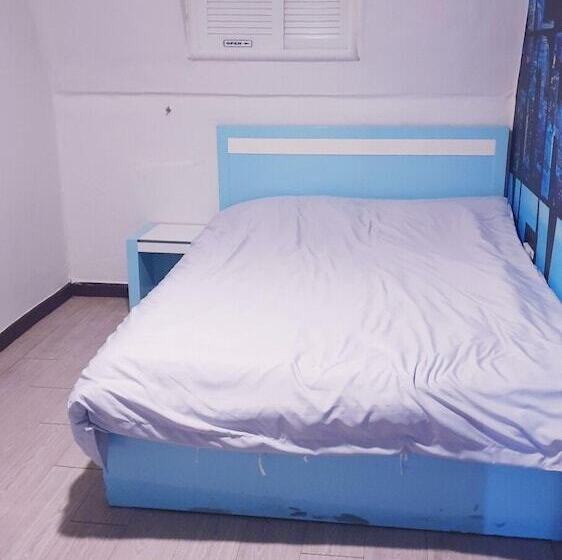 Quarto standard, Oppa Hostel Sinchon Hongdae