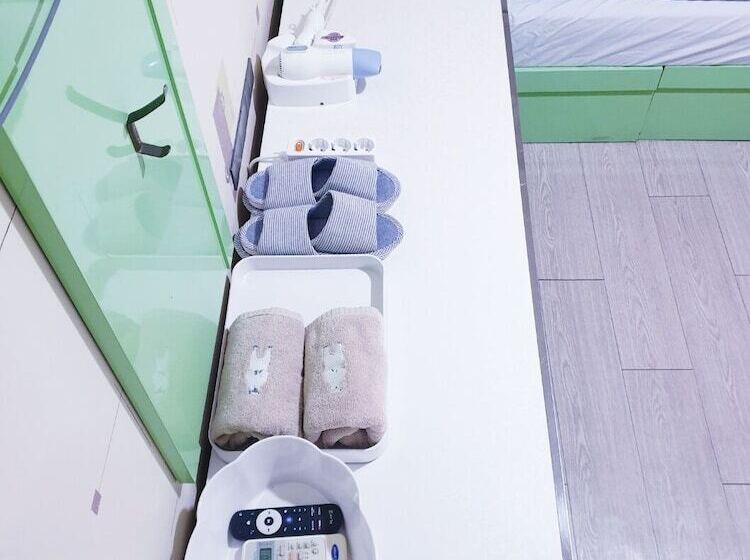 Quarto standard, Oppa Hostel Sinchon Hongdae