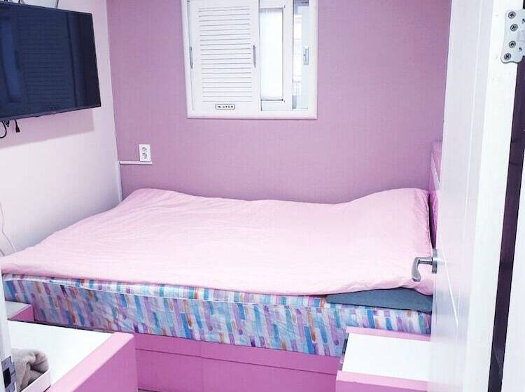 Quarto standard, Oppa Hostel Sinchon Hongdae