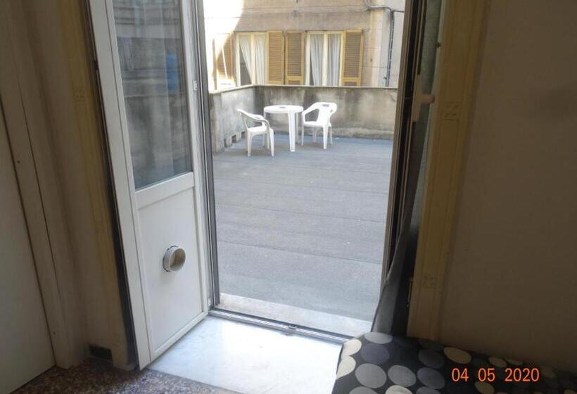 اتاق استاندارد سه نفره, Guesthouse La Briosa Nicole