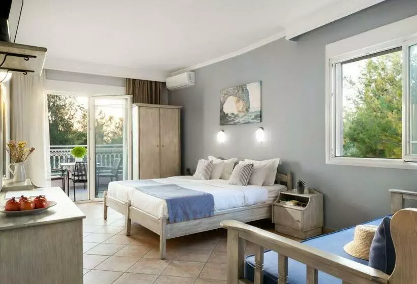 Standard-studio, Sirines Complex