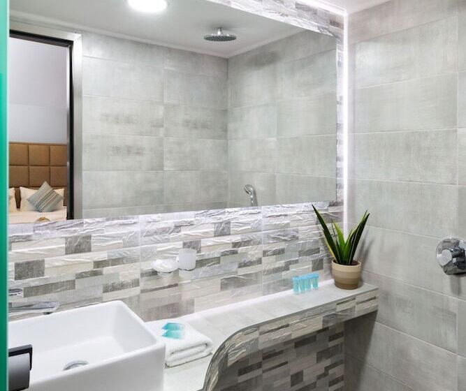 エクゼクティブスイート, Sirines Complex