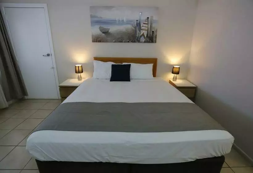 اتاق استاندارد, Tropic Coast Motel