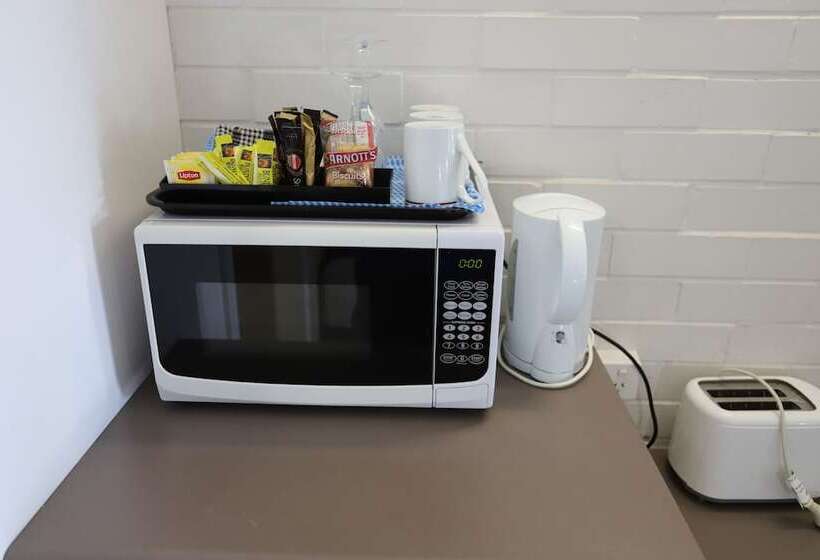 غرفة ديلوكس, Tropic Coast Motel