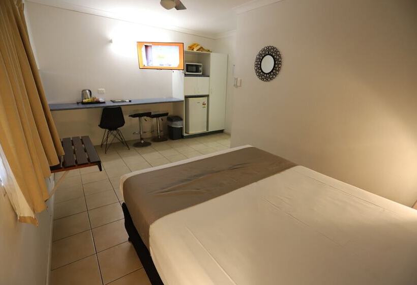 Номер Стандарт Трехместный, Tropic Coast Motel