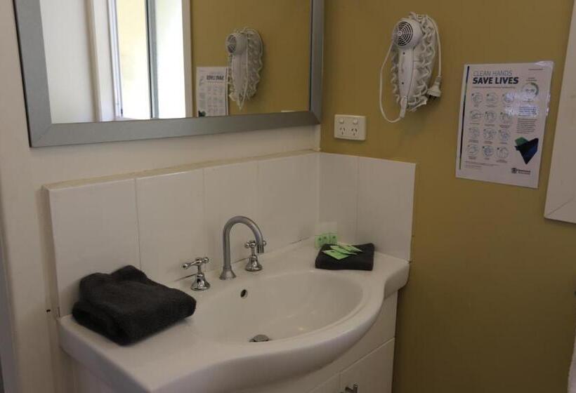 Номер Deluxe, Tropic Coast Motel