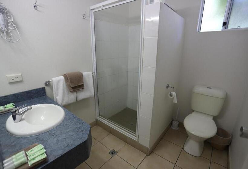Номер Стандарт Трехместный, Tropic Coast Motel
