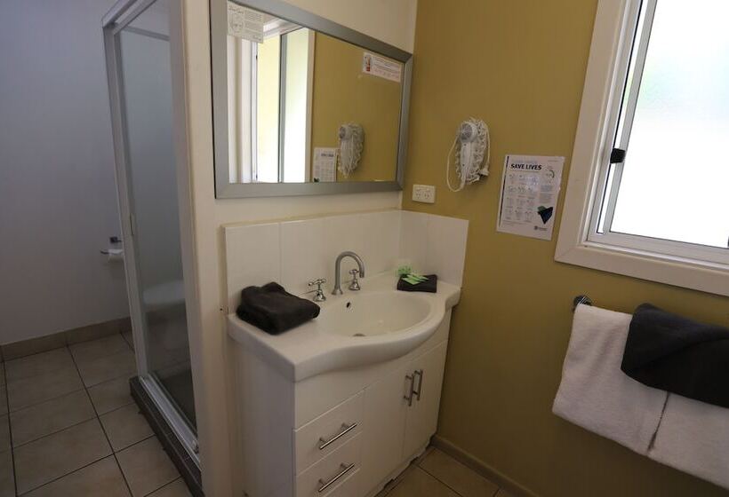 غرفة ديلوكس, Tropic Coast Motel