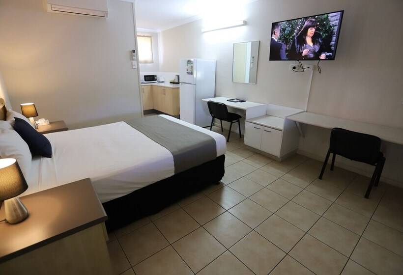 إستوديو ديلوكس, Tropic Coast Motel