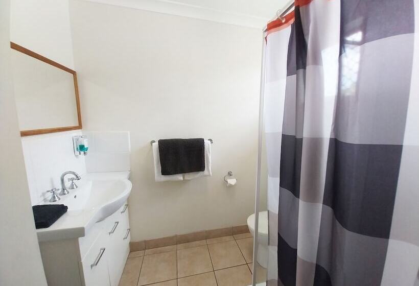 غرفة ديلوكس, Tropic Coast Motel