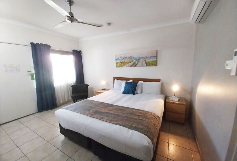 غرفة ديلوكس, Tropic Coast Motel