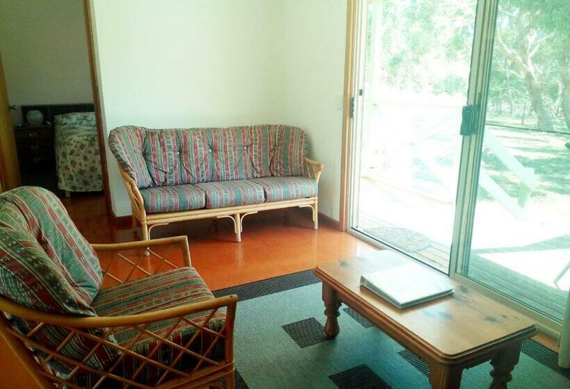 キャビン, Wenton Farm Holiday Cottages