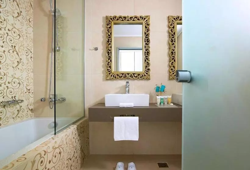 Deluxe Room Garden View