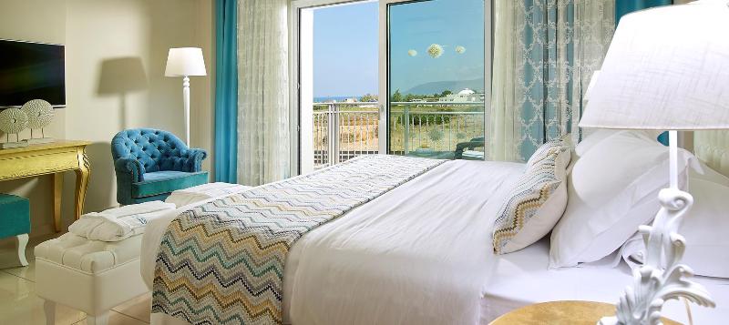 اتاق لوکس با چشم‌انداز دریا, Anemos Luxury Grand Resort