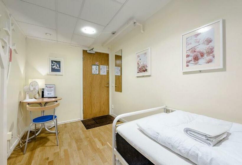 غرفة قياسية فردية حمام مشترك, City Hostel