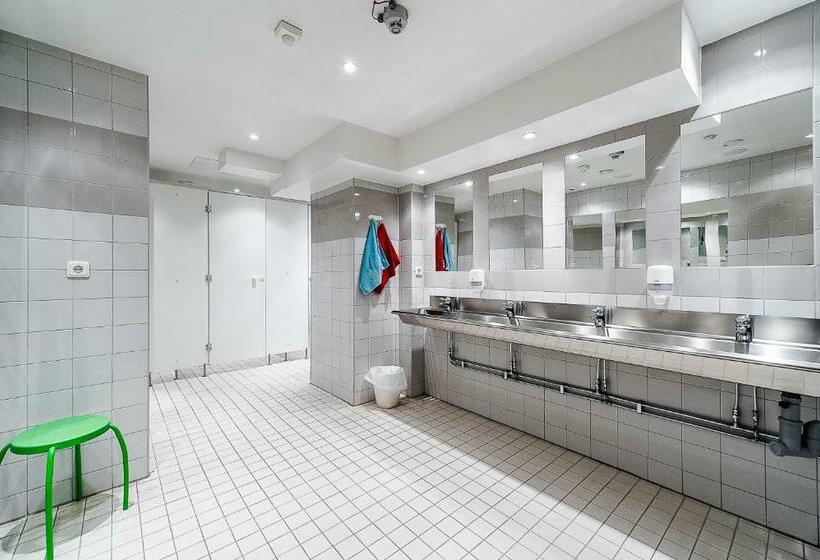 غرفة قياسية فردية حمام مشترك, City Hostel