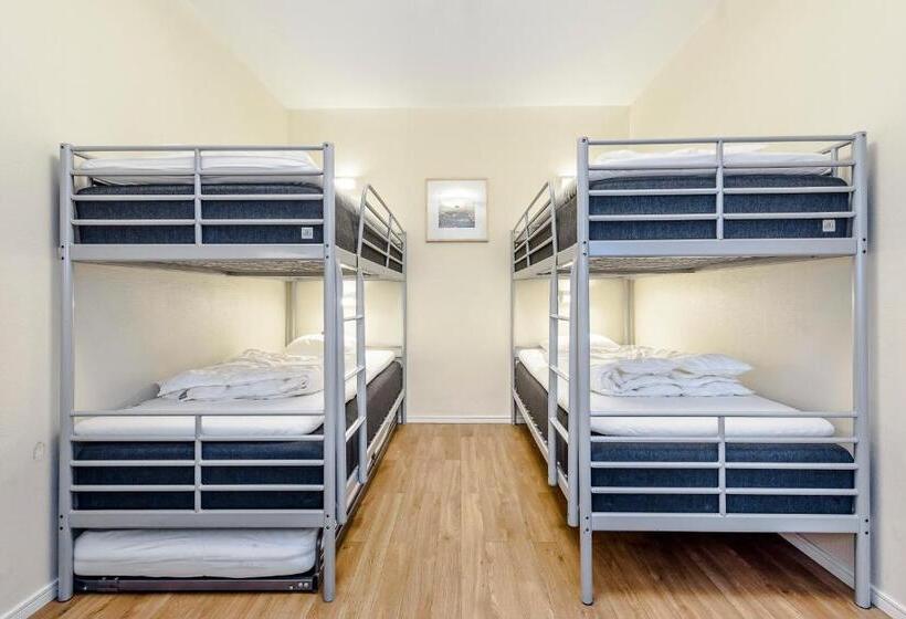 غرفة قياسية رباعية حمام مشترك, City Hostel