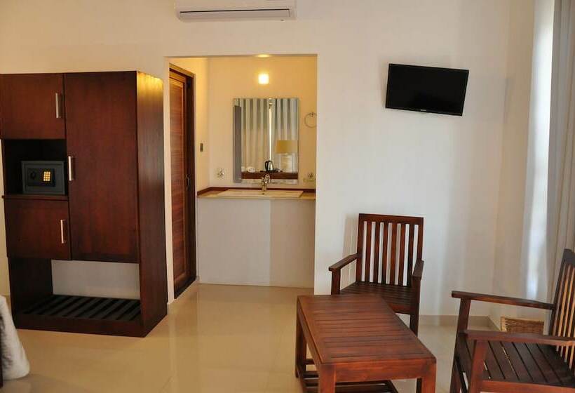 חדר דלוקס, Brizo