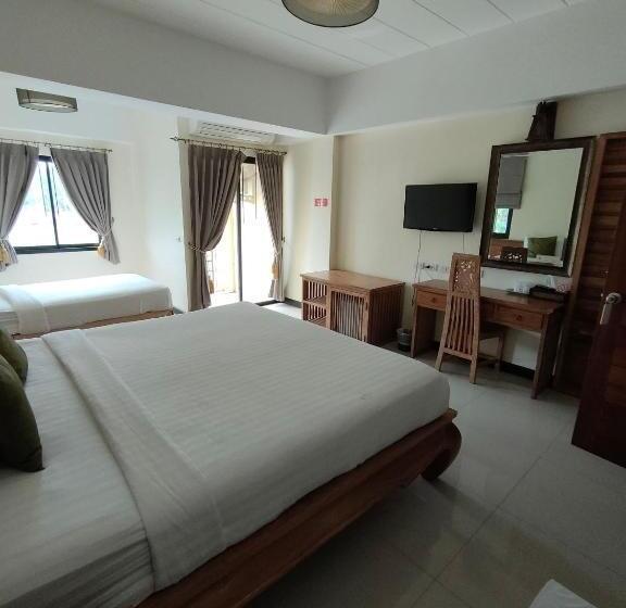 豪华家庭房间, Chivapuri Trat