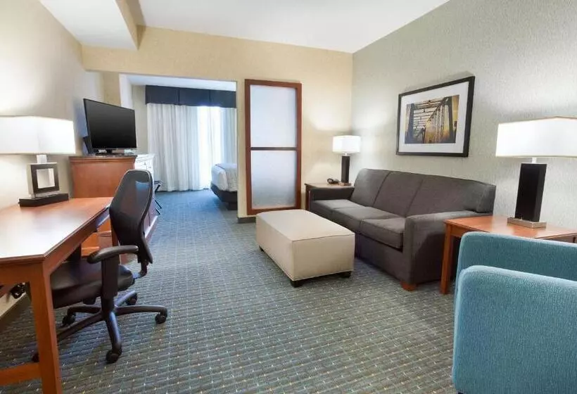 スーペリアールーム, Drury Inn & Suites Grand Rapids