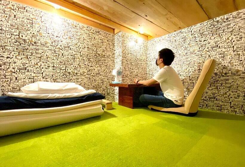 غرفة بريميوم فردية, Guest House Maruya