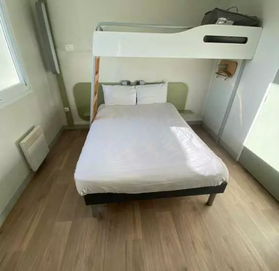 اتاق استاندارد سه نفره, Ibis Budget Caen Centre Gare