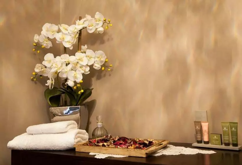 اتاق لوکس, Inglewood House And Spa