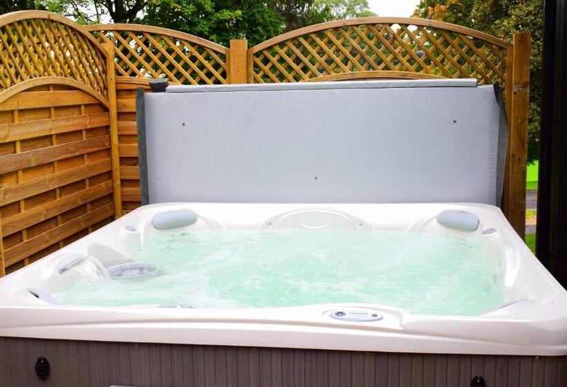 3间卧室的房子, Inglewood House And Spa