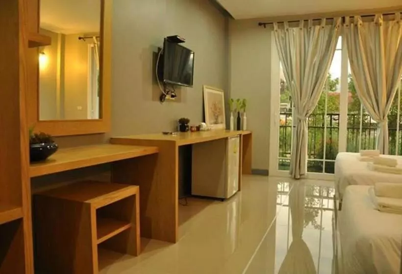 اتاق استاندارد سه تخته با بالکن, Khaoyai Terrazzo