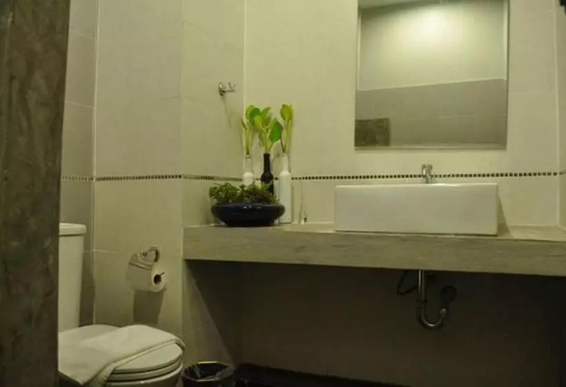 اتاق استاندارد سه تخته با بالکن, Khaoyai Terrazzo
