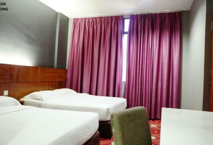 Семейный Номер, Langgura Baron Resort