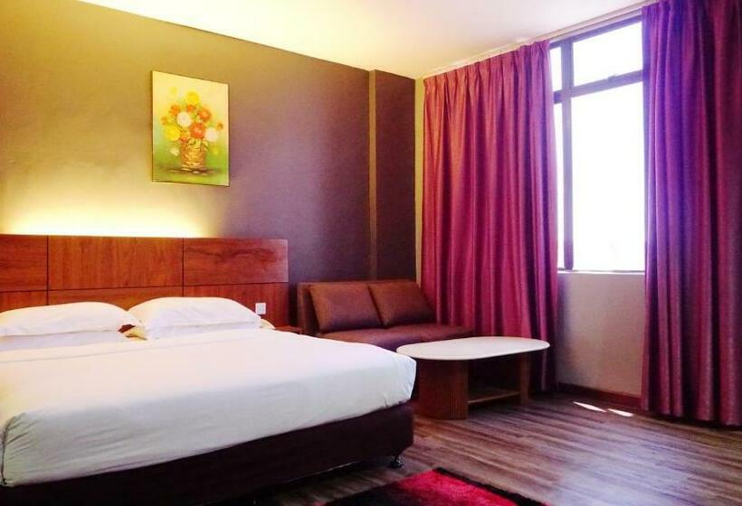 اتاق لوکس, Langgura Baron Resort